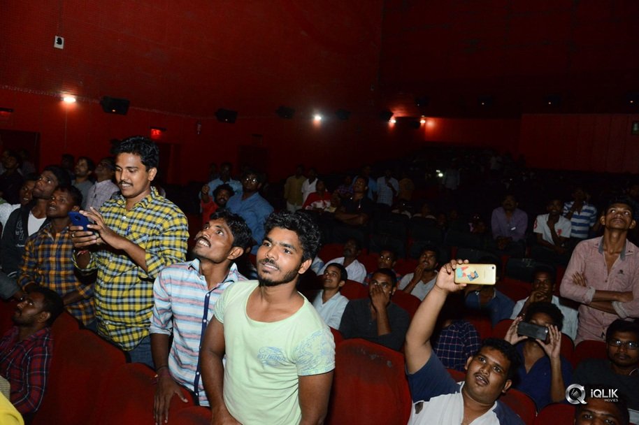 London-Babulu-Movie-Team-at-V-Max-Vizag